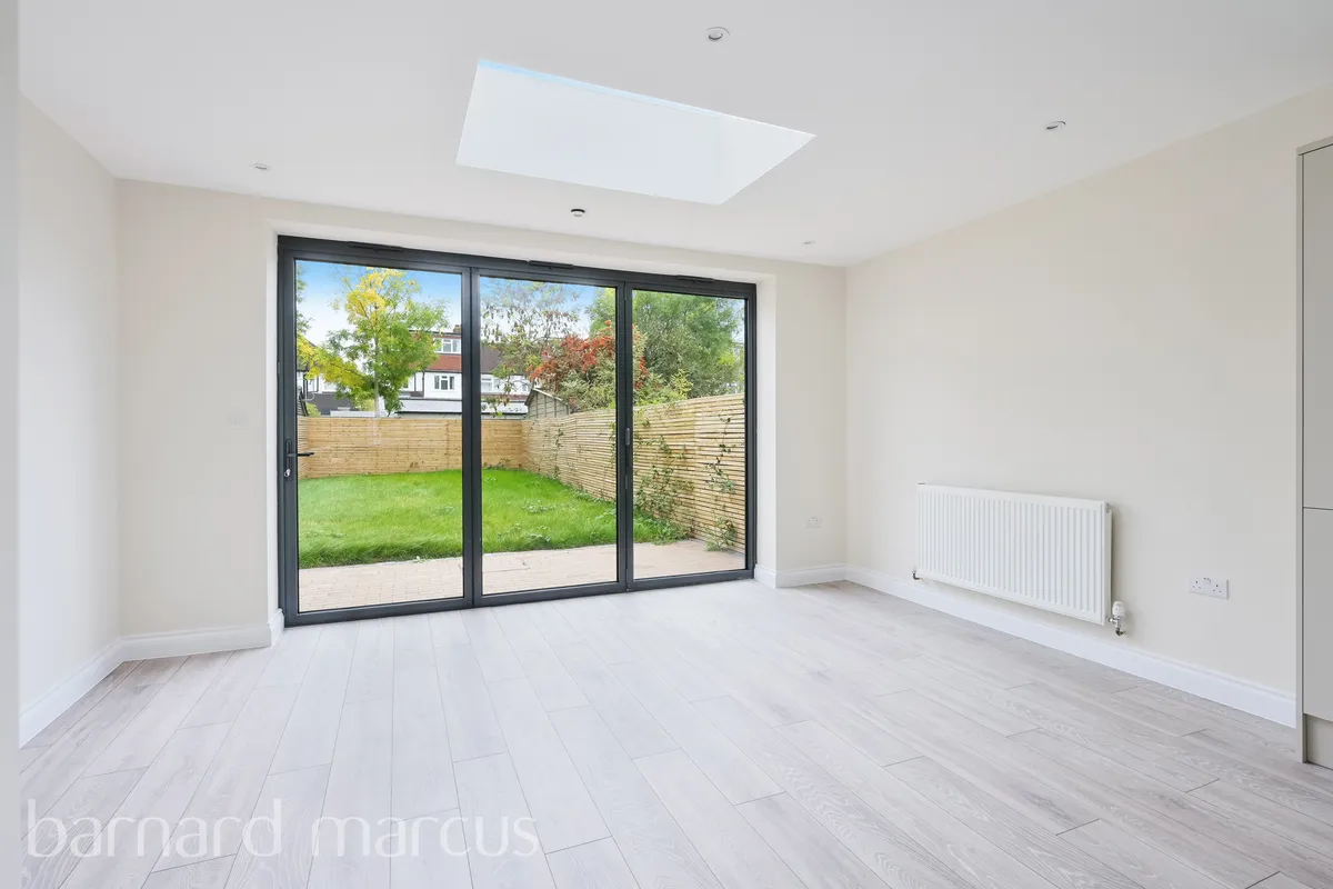 House Hughenden Road in Greater London