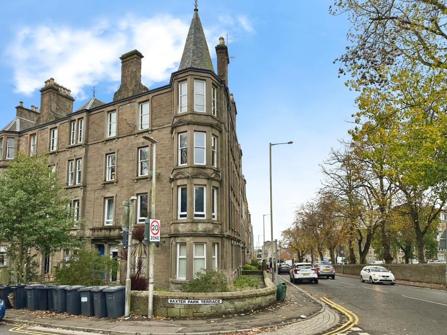 Flat Baxter Park Terrace in Dundee