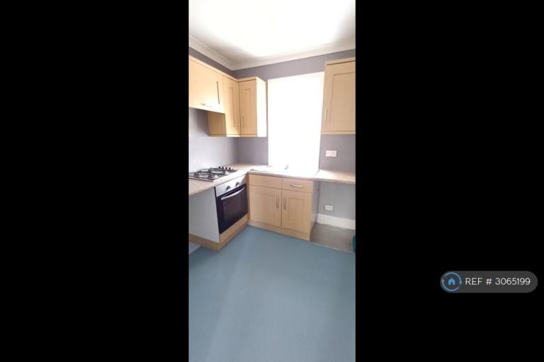 Flat Pine Road in Bournemouth