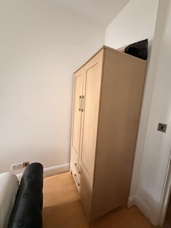 Room Lawford Road in Greater London