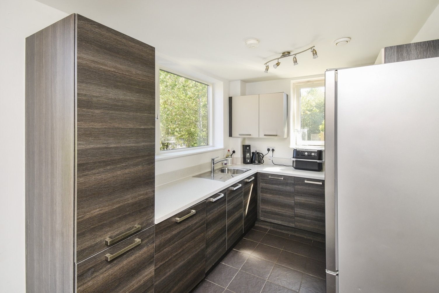 Flat Ashmore Road in Greater London