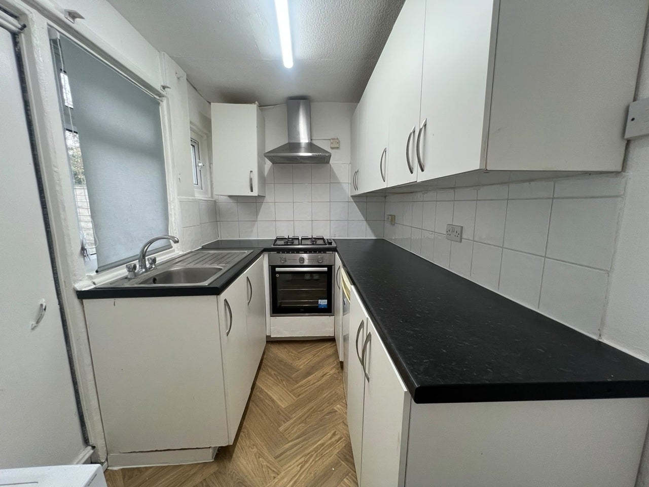 Flat Wimborne Road in Greater London