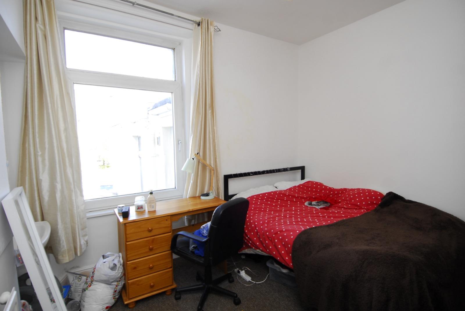 Flat Baring Street in Plymouth
