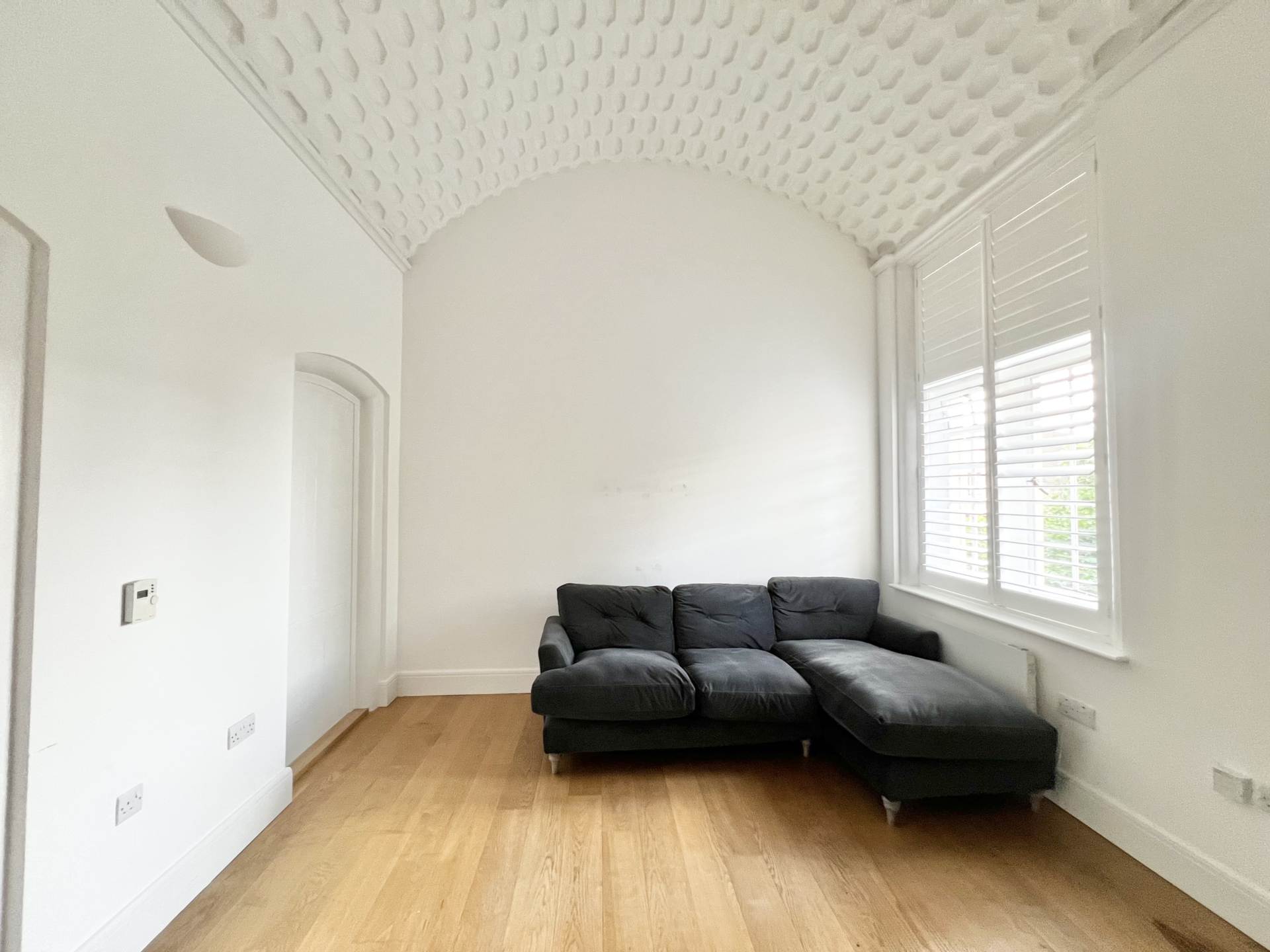 Flat Pastoral Way in Brentwood