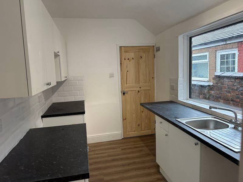 Flat Carron Street in Stoke-On-Trent
