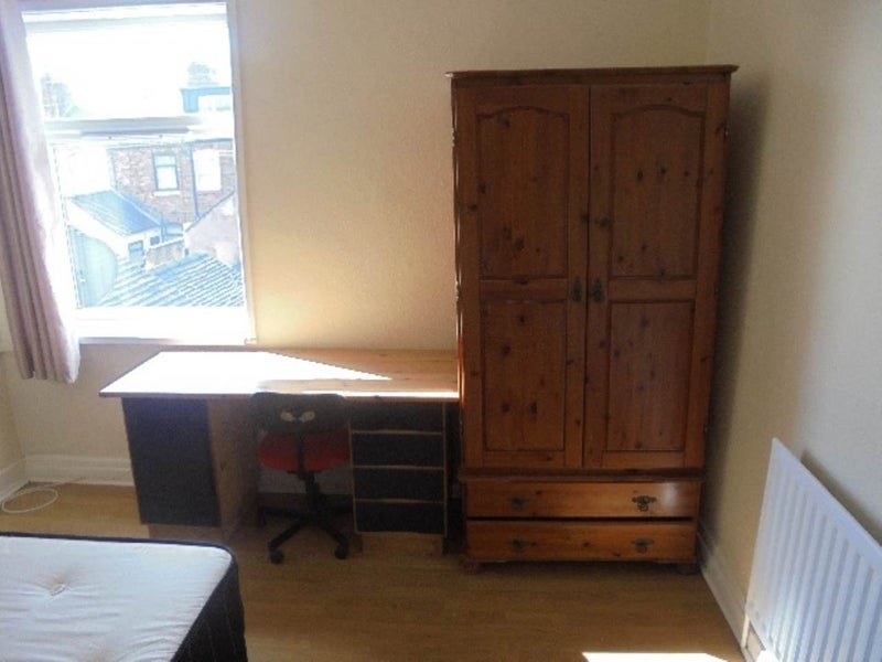 Room Darnley Street in Stoke-on-Trent
