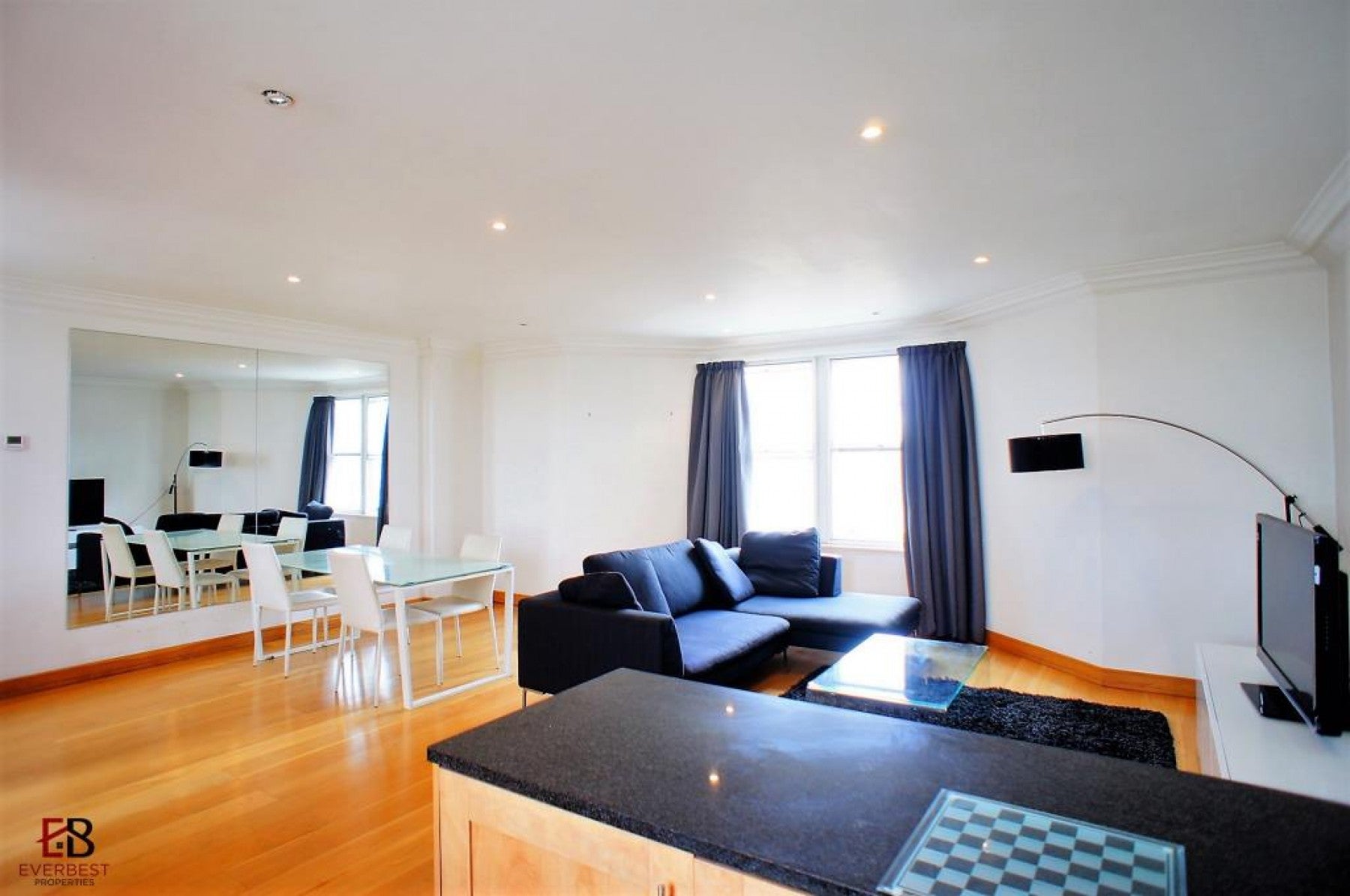 Flat Grainger Street in Newcastle upon Tyne