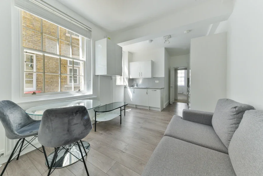 Flat Bryanston Street in London