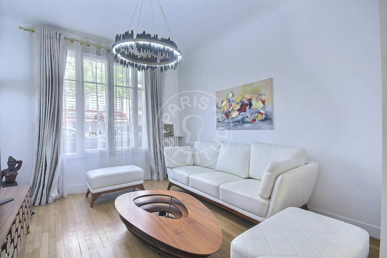 Flat Rue Molitor in Paris