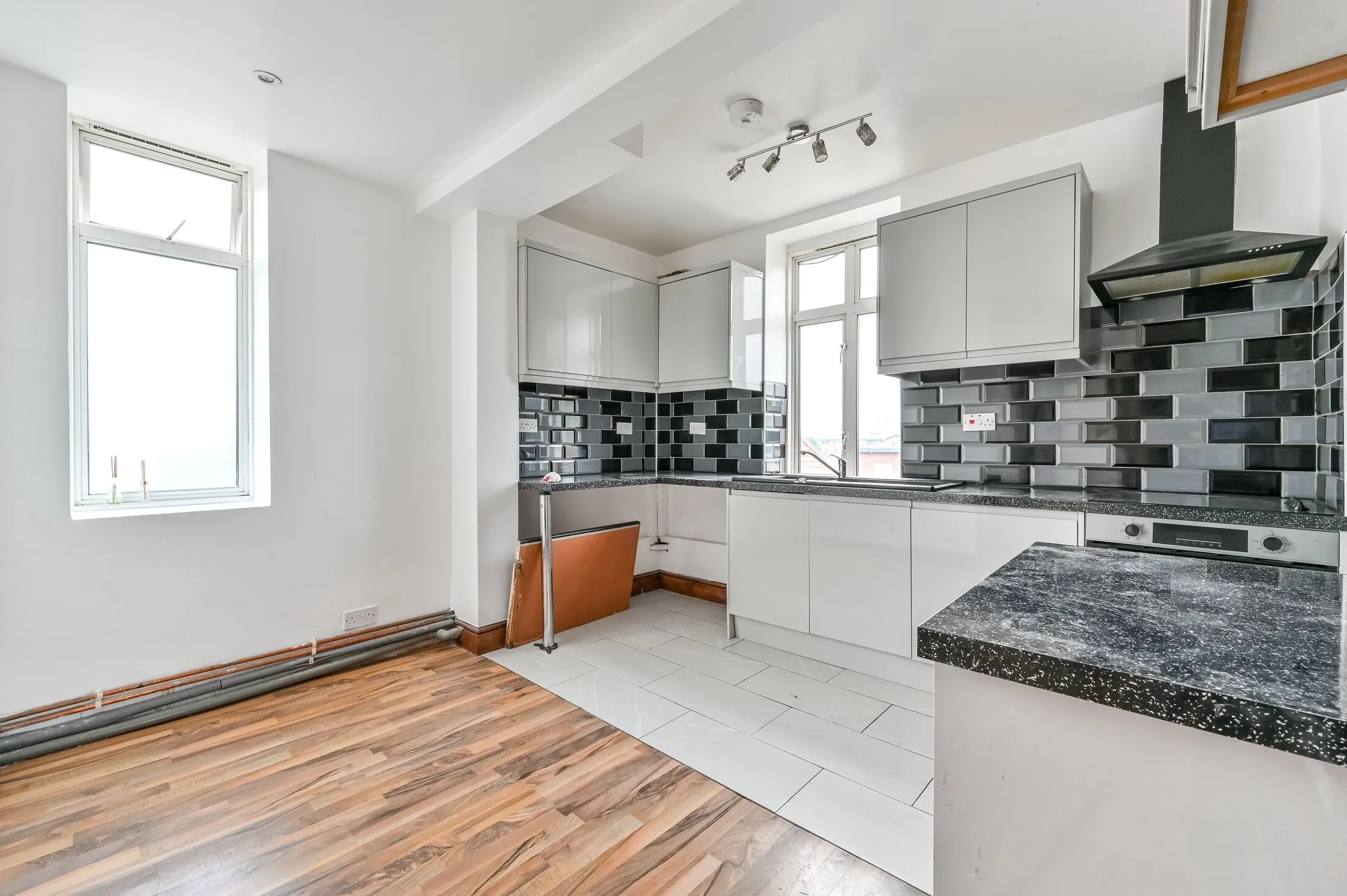 Flat Shacklewell Lane in Greater London