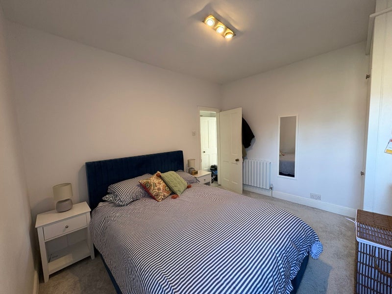 Room Credenhill Street in Greater London