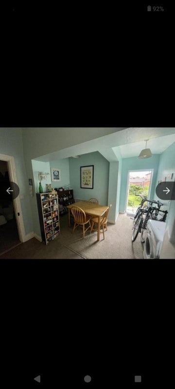Room Clarendon Road West in Manchester