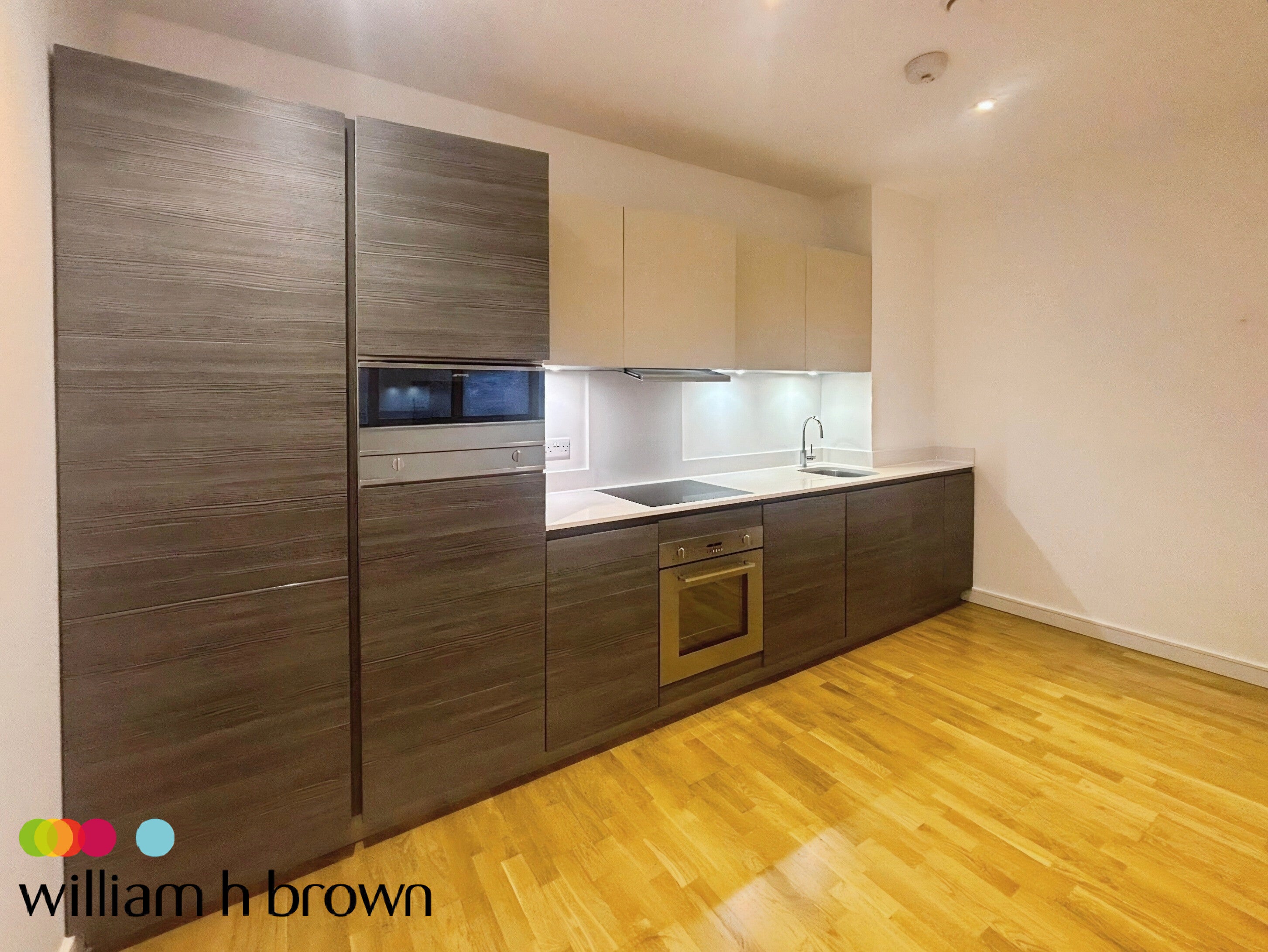 Flat Grimshaw Way in Greater London