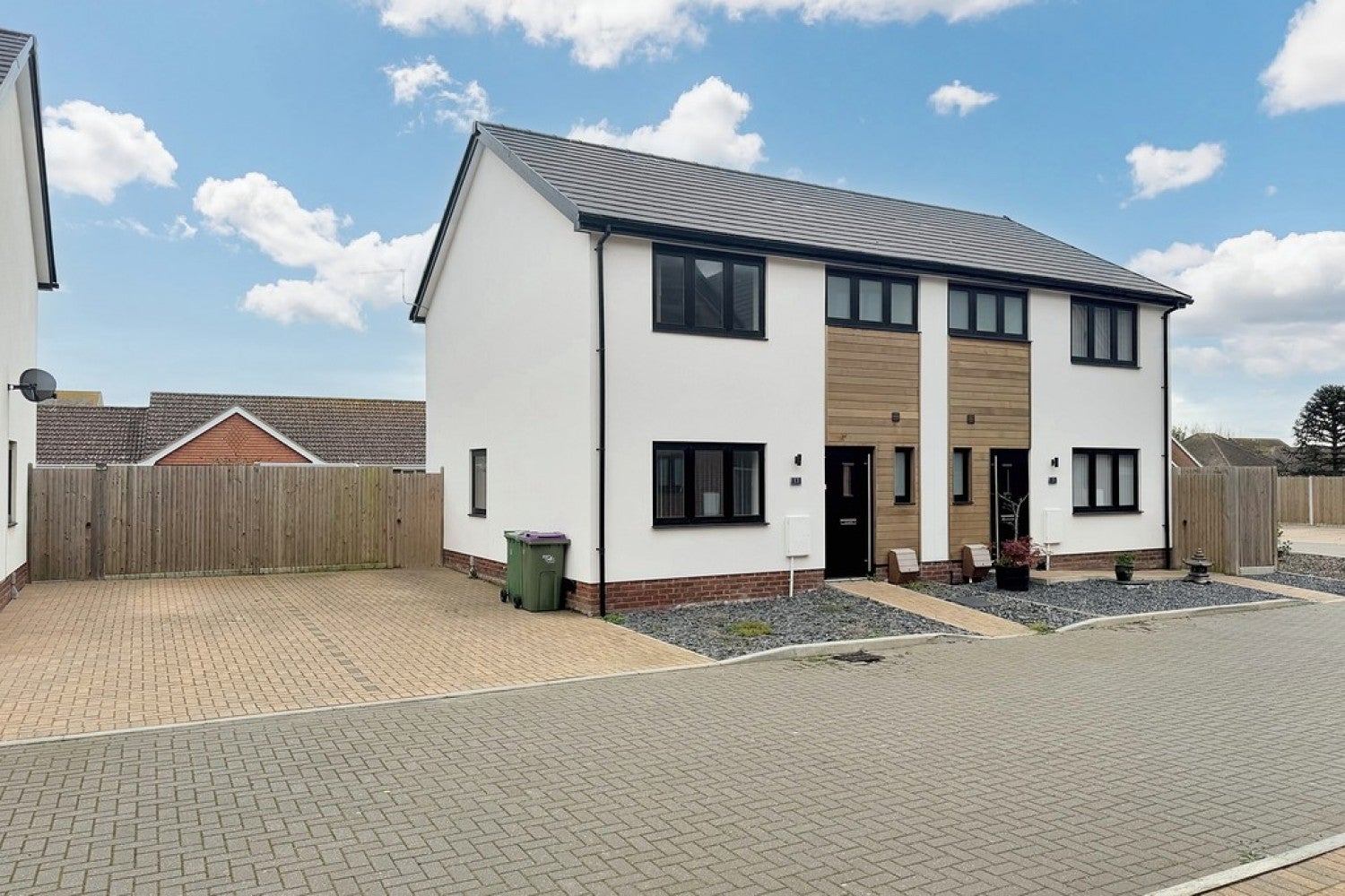 House Prime View in Folkestone and Hythe District