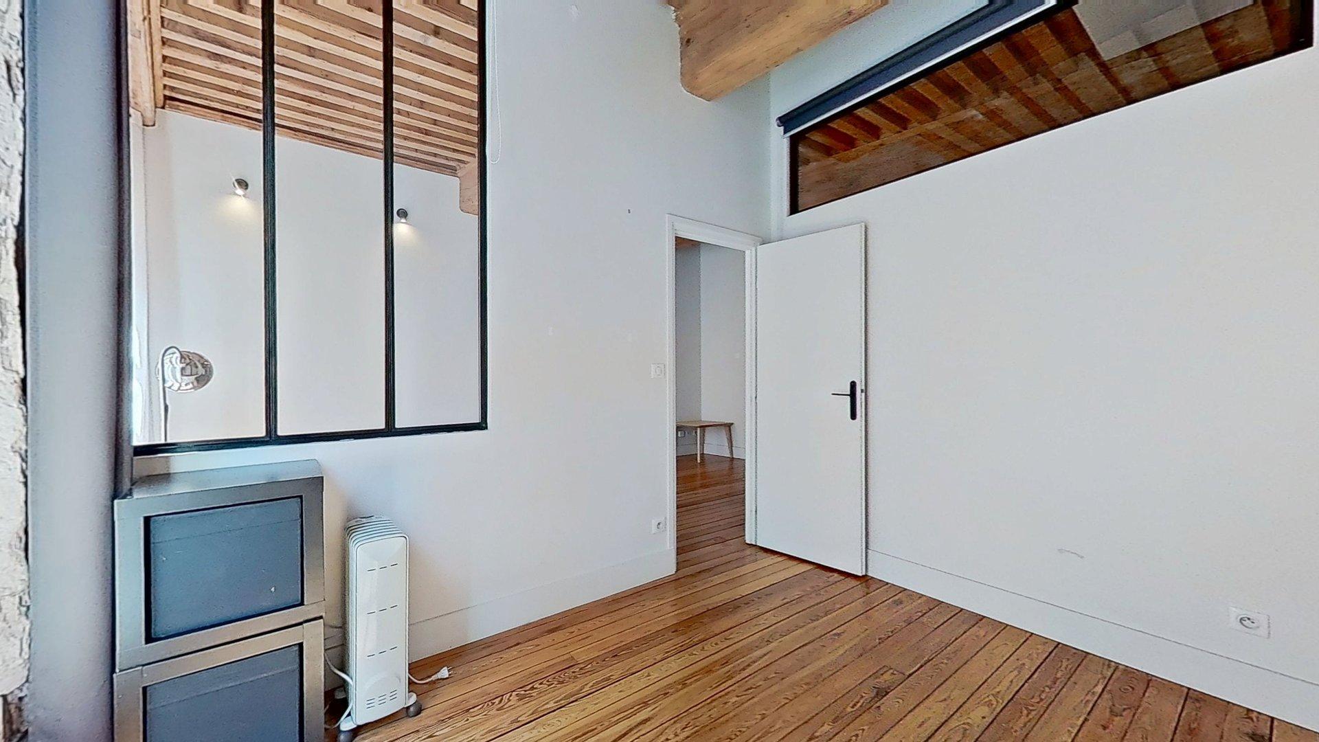 Flat Rue Bouteille in Lyon