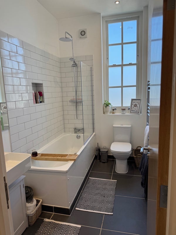 Room Klea Avenue in Greater London