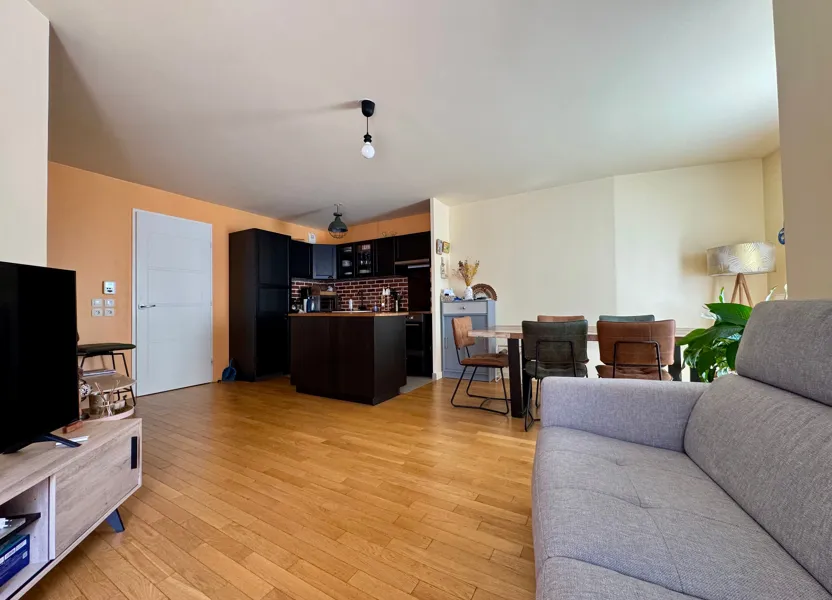 Appartement Avenue du Maréchal Joffre à Le Perreux-sur-Marne