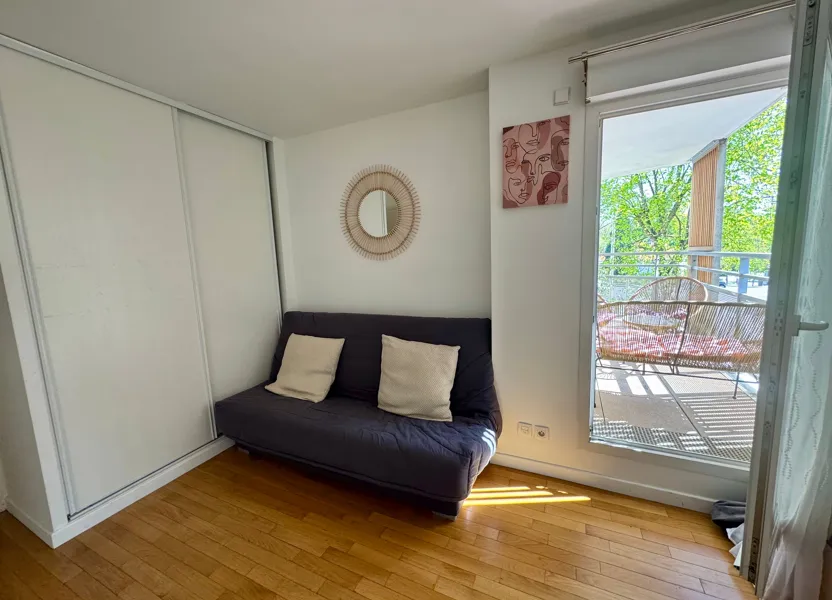 Appartement Avenue du Maréchal Joffre à Le Perreux-sur-Marne