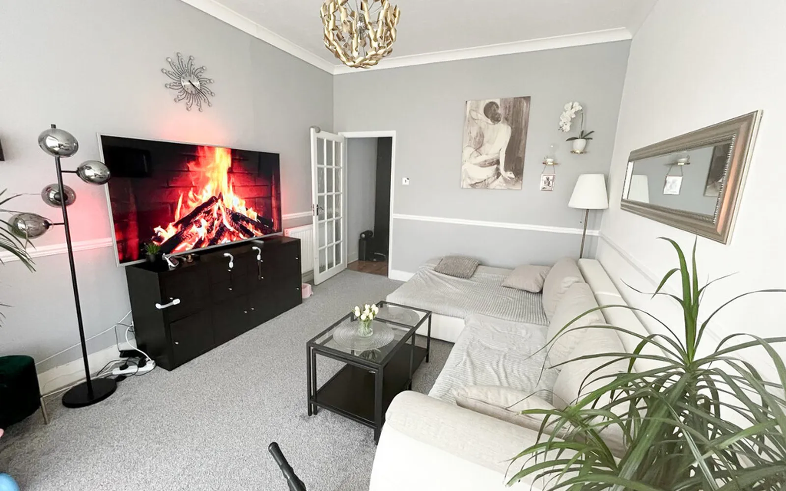 Flat Kilworth Avenue in Southend-on-Sea