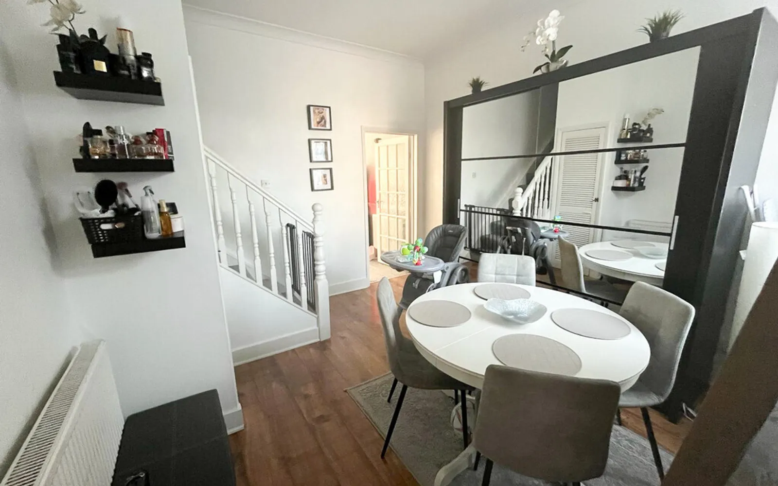 Flat Kilworth Avenue in Southend-on-Sea