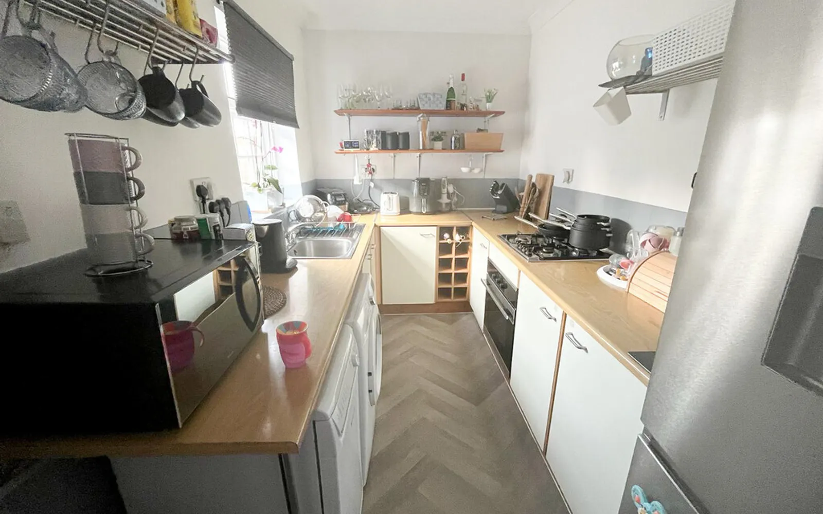 Flat Kilworth Avenue in Southend-on-Sea
