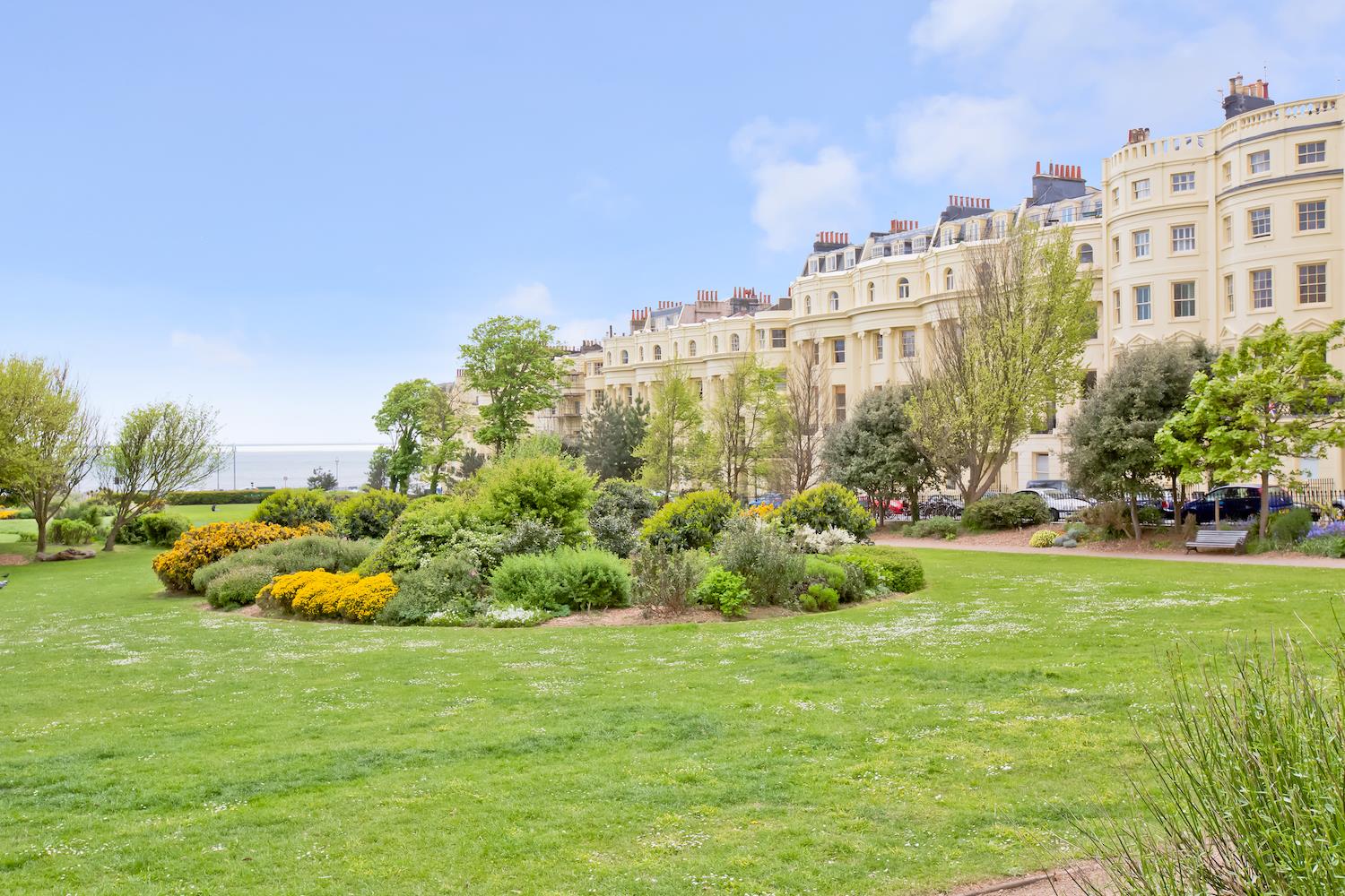 Flat Brunswick Square in Hove