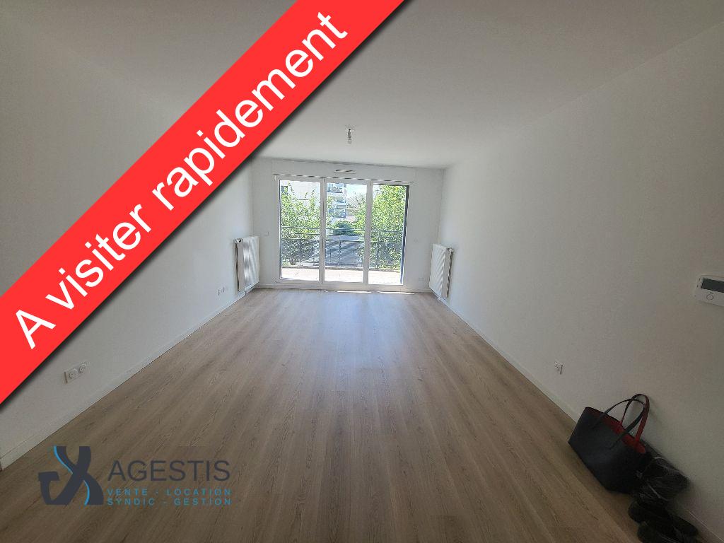 Flat Rue Camille Muffat in Colombes
