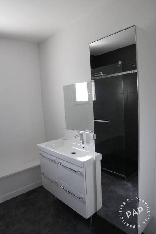 Chambre Avenue Frédéric et Irène Joliot-Curie à Nanterre