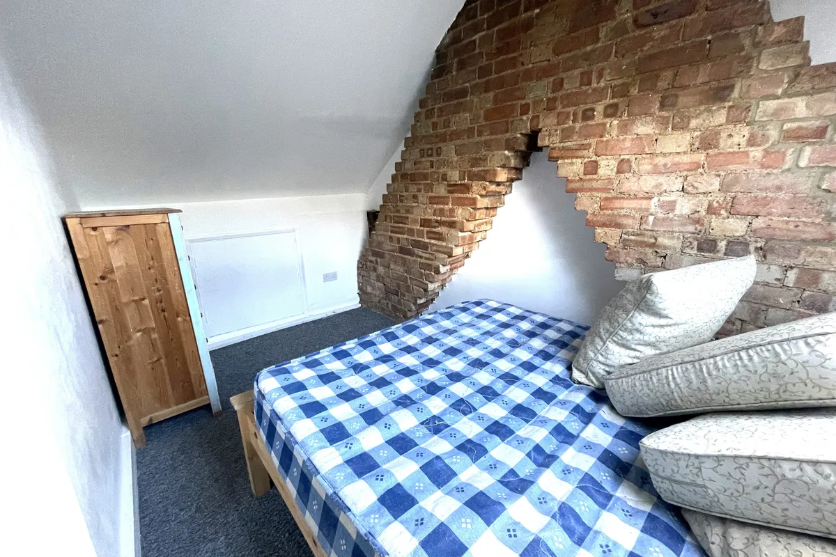 Flat Watling Street in Hertsmere