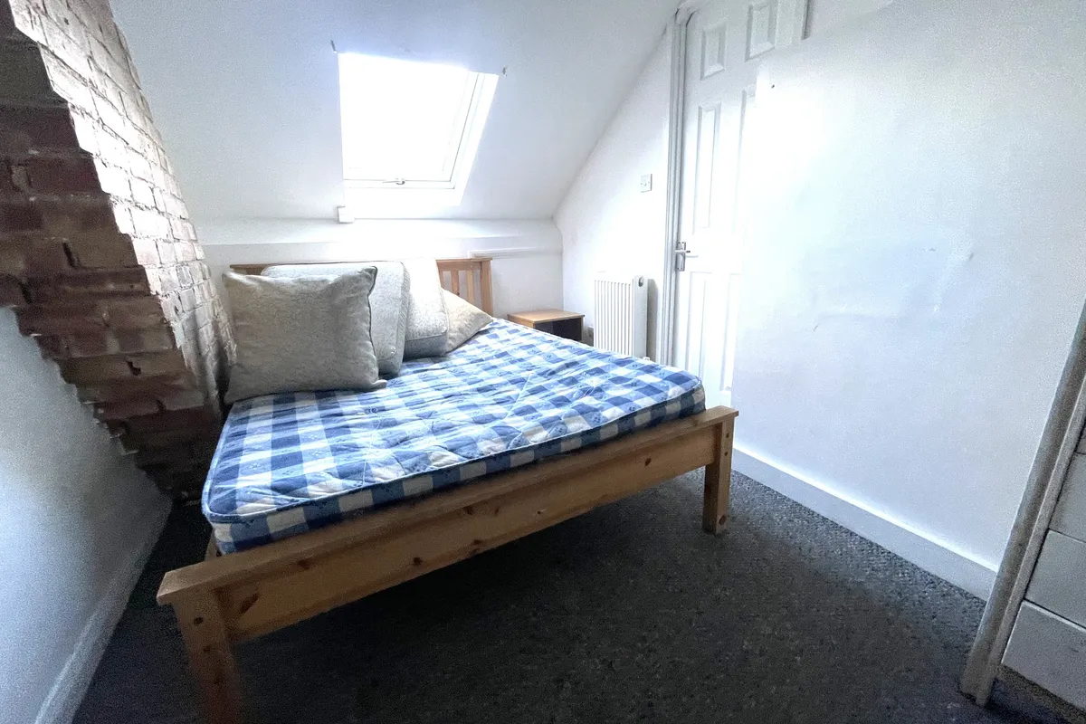 Flat Watling Street in Hertsmere