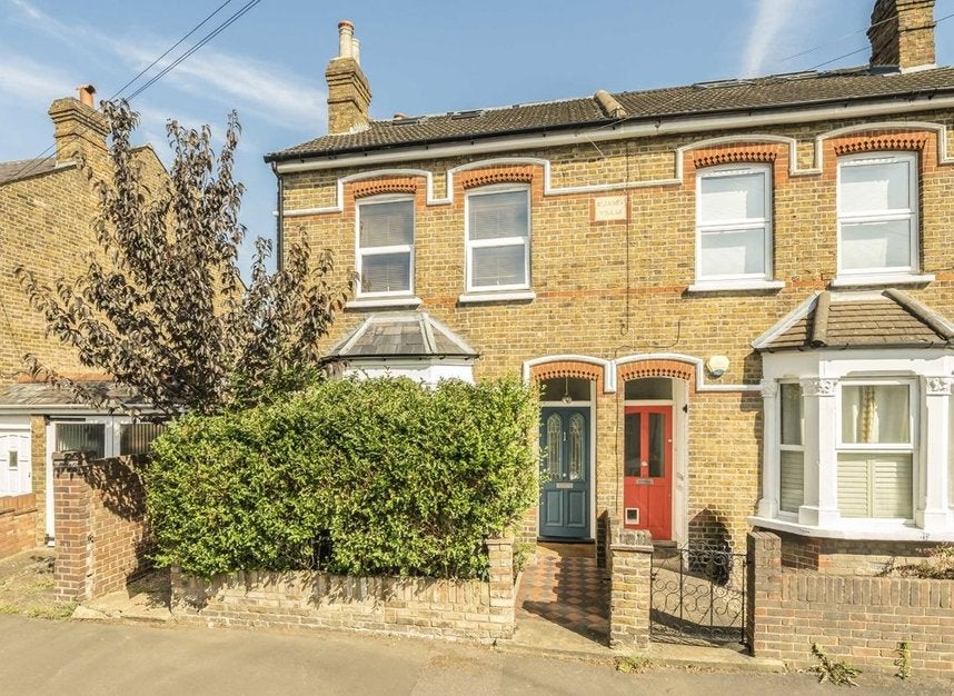 House St. George's Road in Greater London