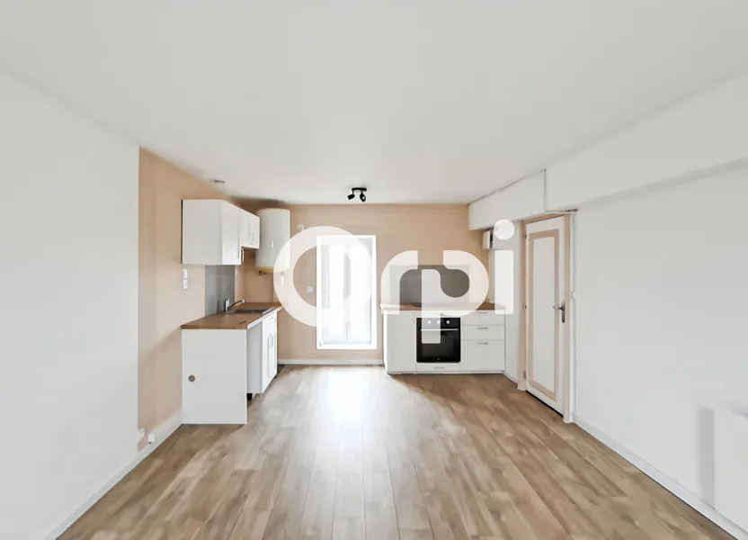 Flat Grande Rue in Saint-Martin-en-Haut