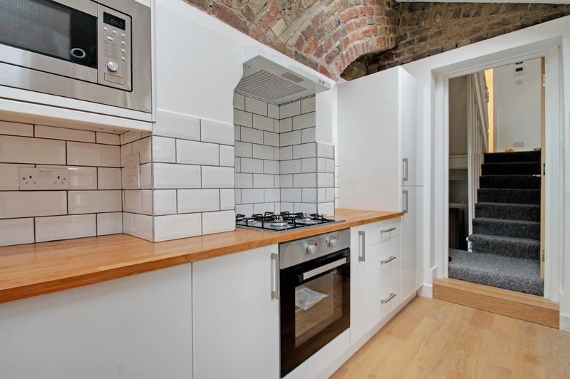 Flat Princess Street in Greater London
