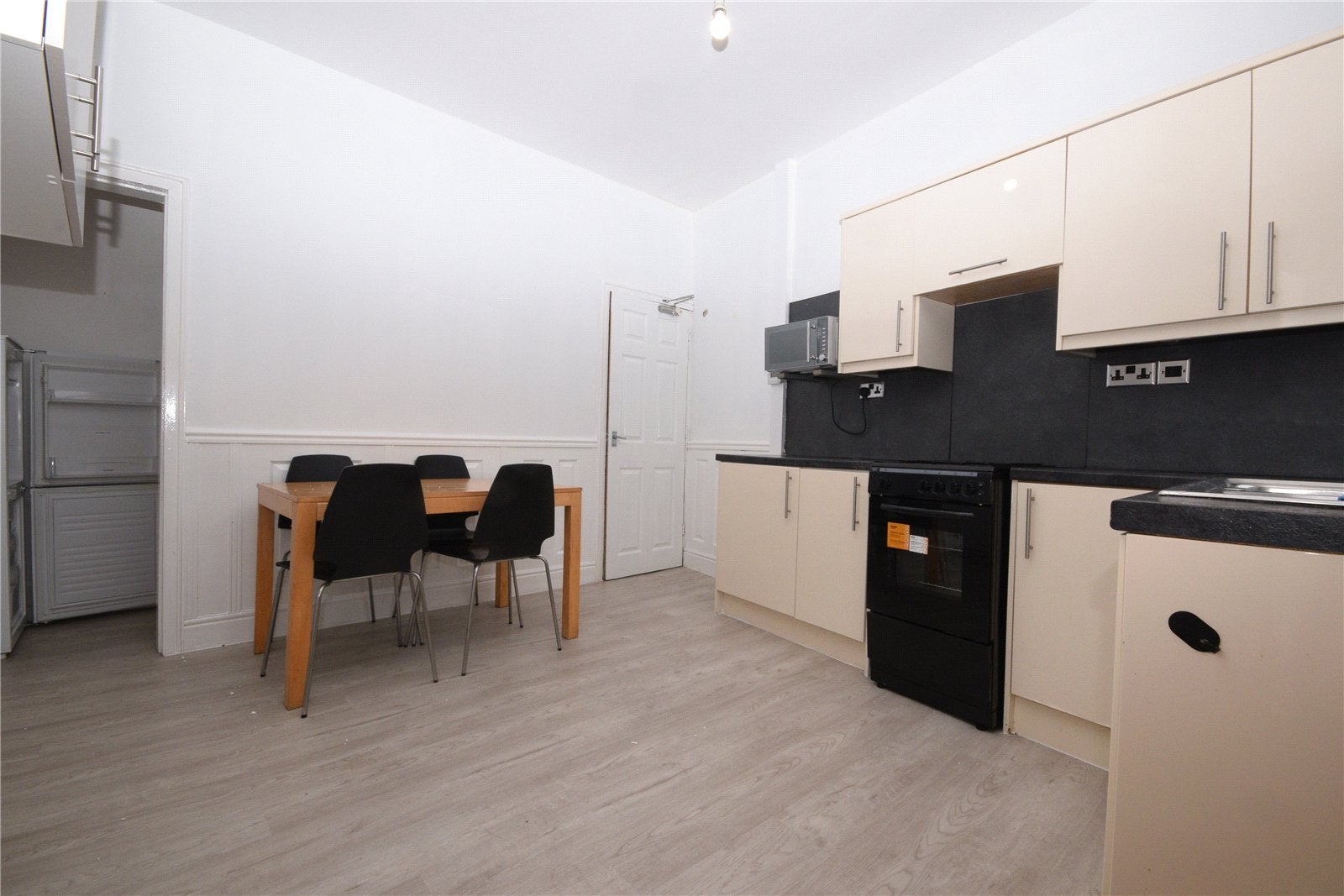 House Aston Mount in Leeds