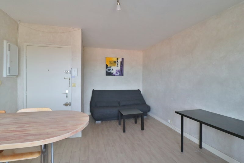 Room Boulevard de Dijon in Saint-Julien-les-Villas