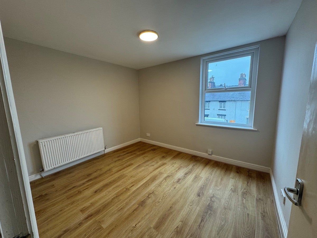 Flat Clifton Street in Borough of Fylde