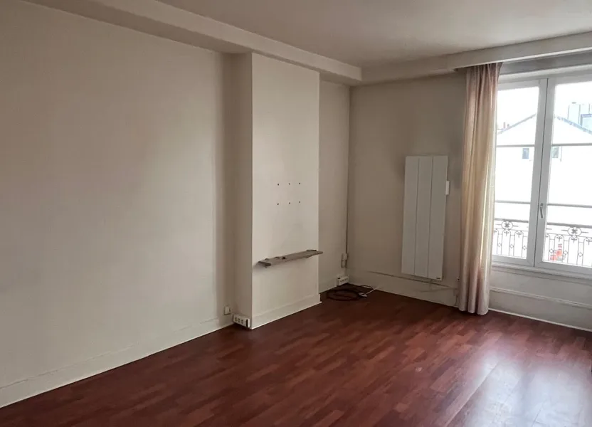 Flat Rue de Lagny in Saint-Mandé