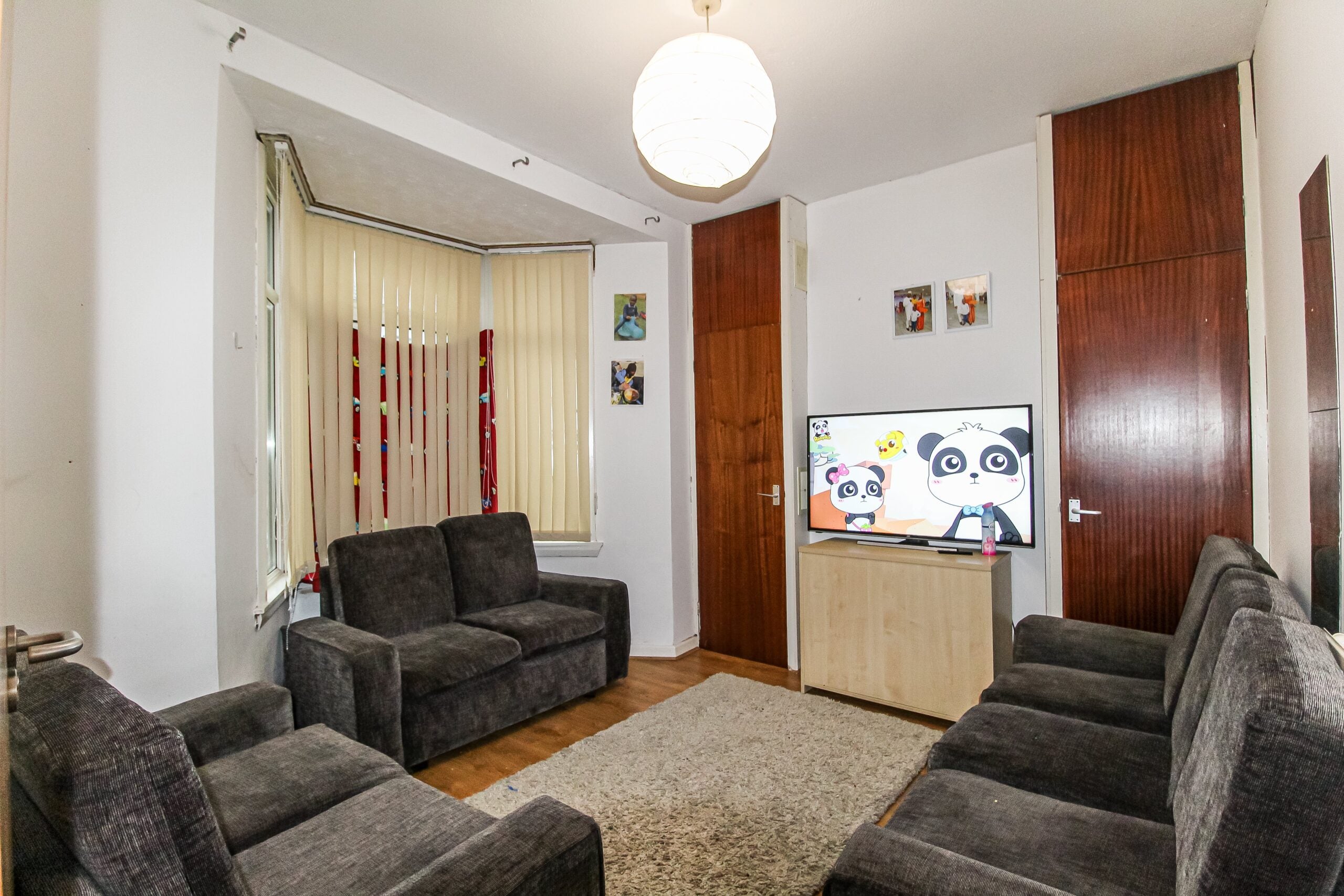 Room Niagara Street in Pontypridd