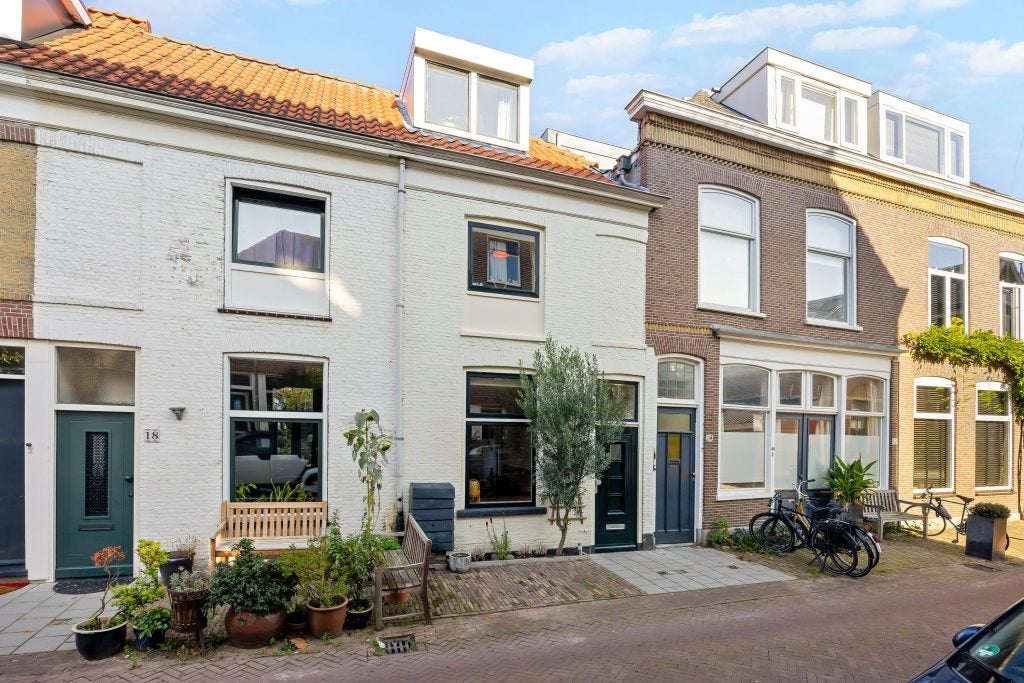 Huis Sint Olofslaan 16 in Delft