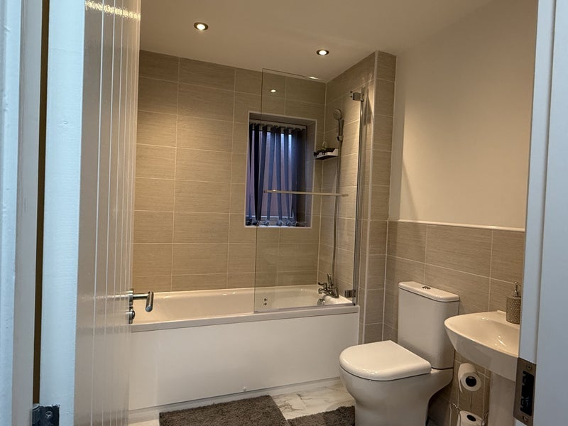 House Highwood Close in Bolton