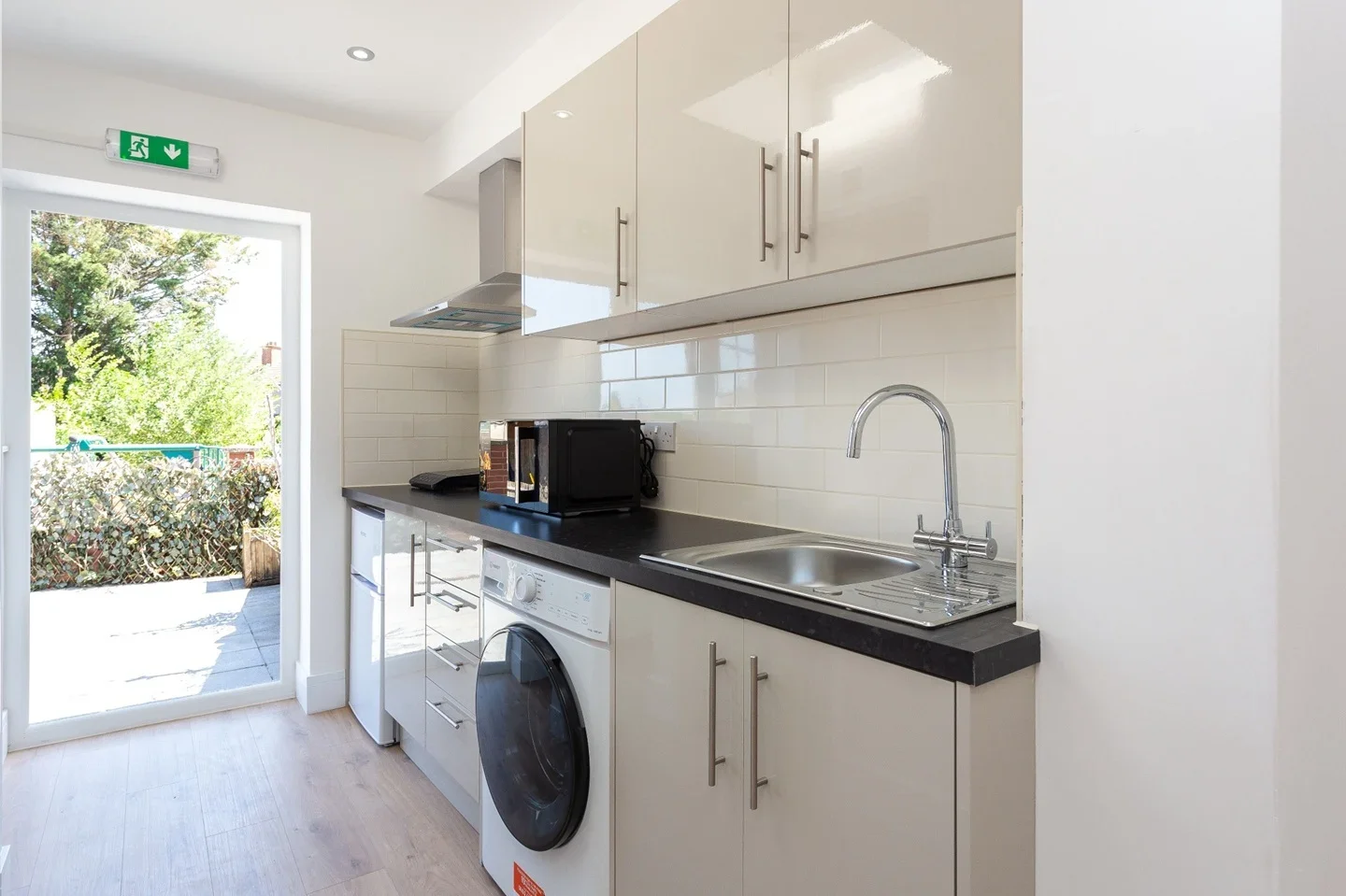 Flat Kings Road in Greater London