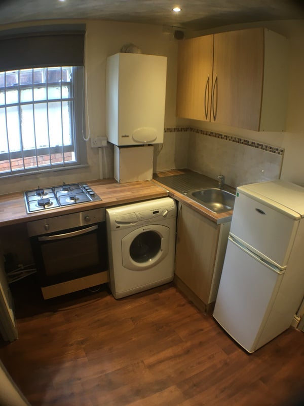 Flat Pelham Avenue in Nottingham