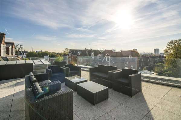 House Nutley Terrace in Greater London