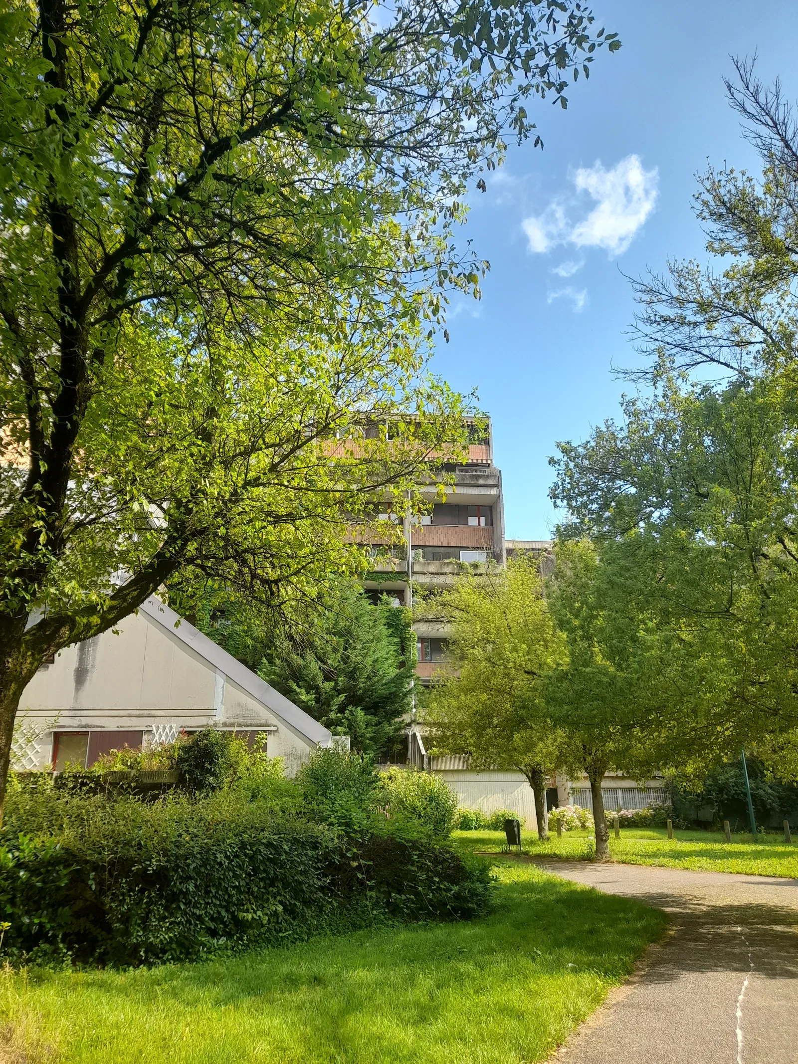 Room Rue de Cure Bourse in Grenoble