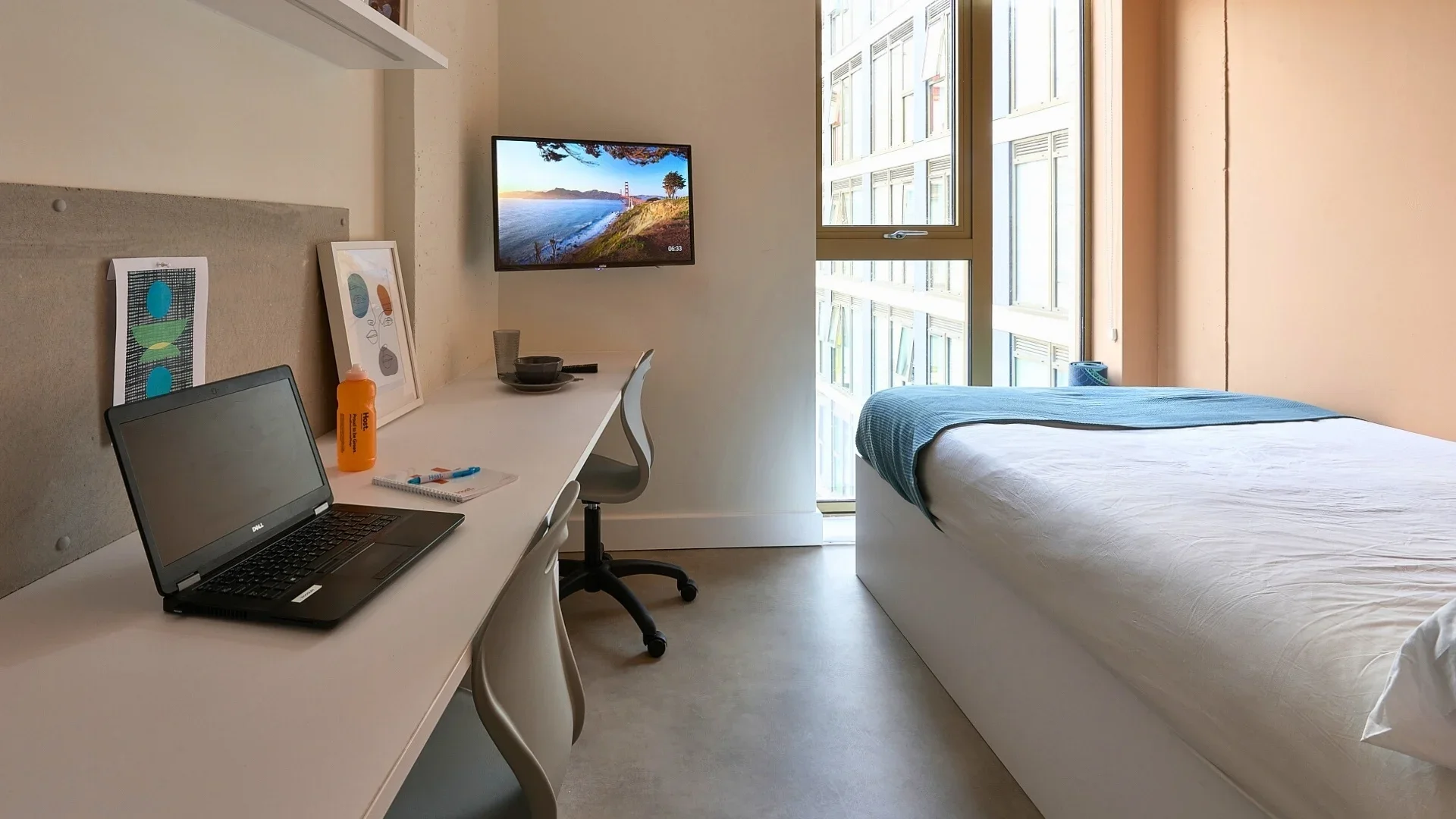 Room Spa Road in Greater London