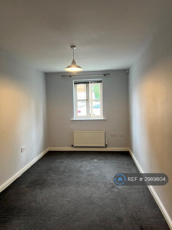 Flat West Green Avenue in Cudworth
