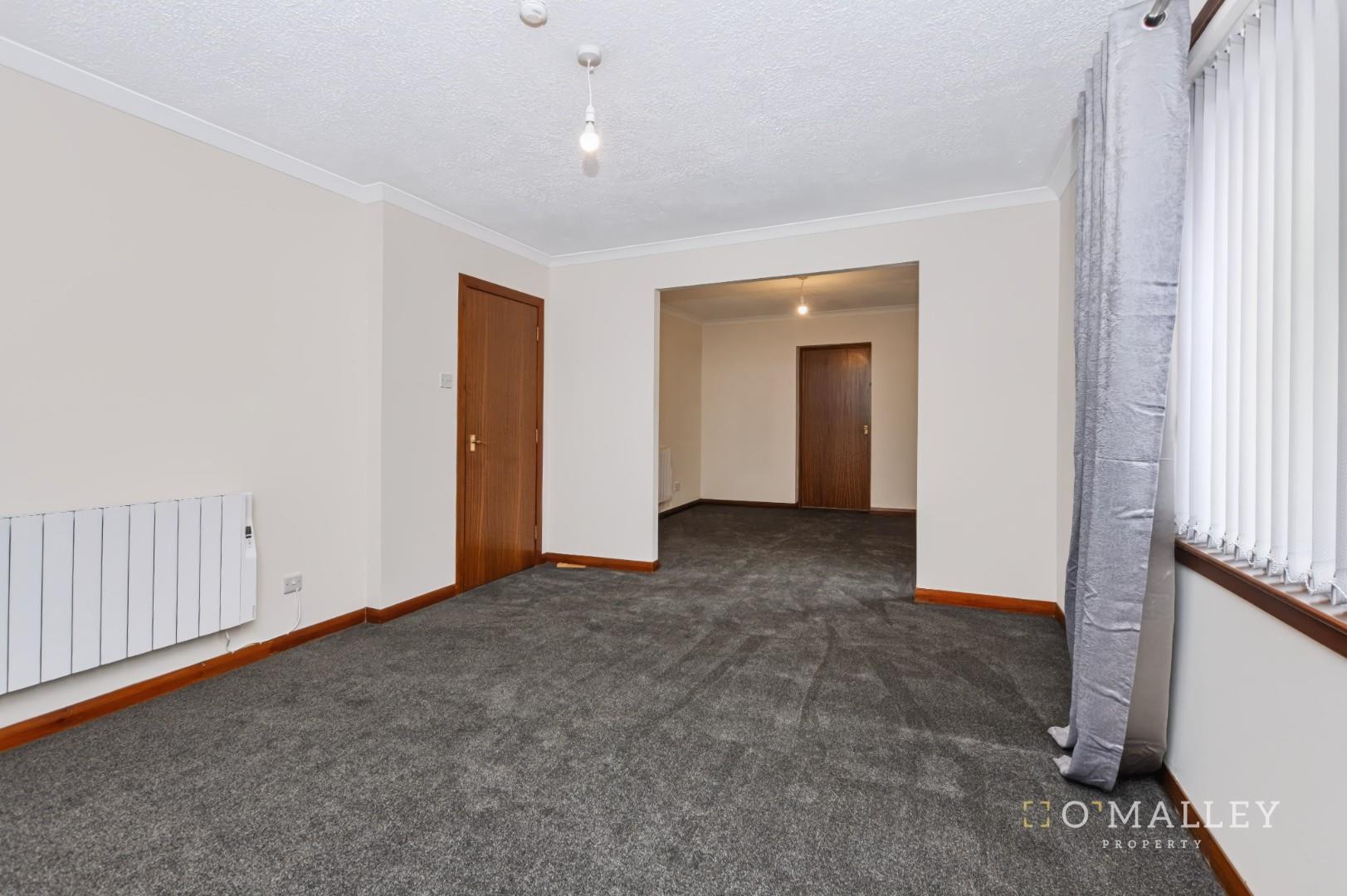 Flat Curran Court in Tillicoultry