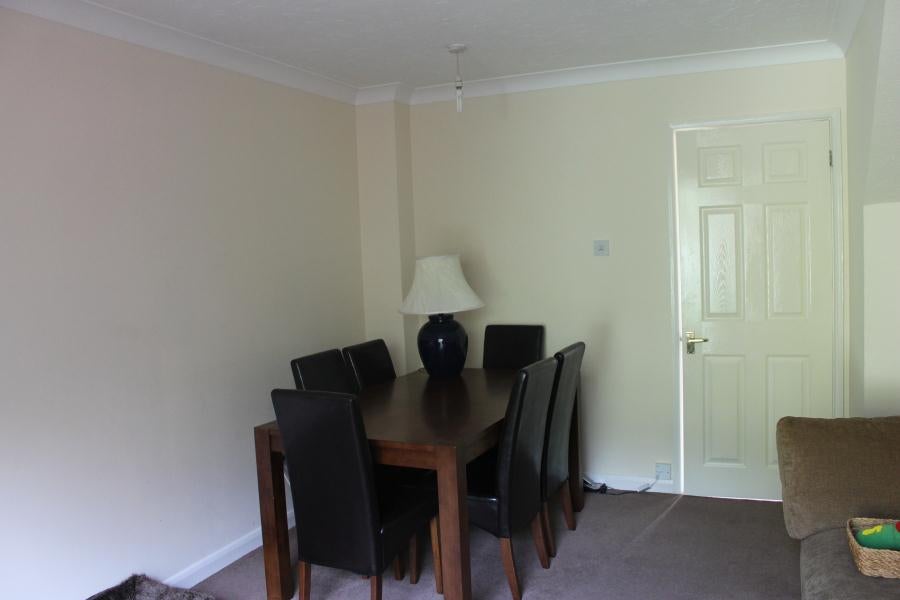 House Fennscombe Court in Surrey Heath
