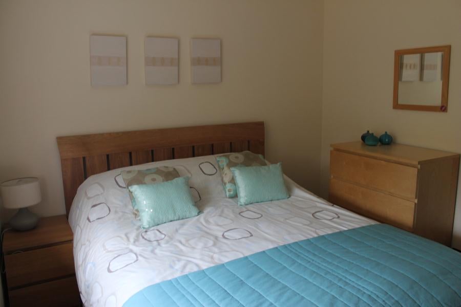 House Fennscombe Court in Surrey Heath