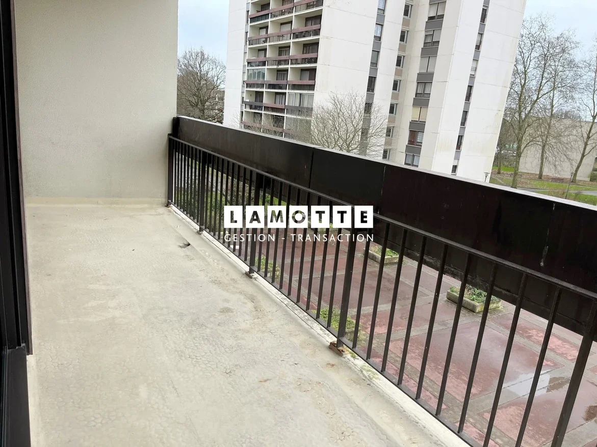 Appartement Avenue du Canada à Rennes